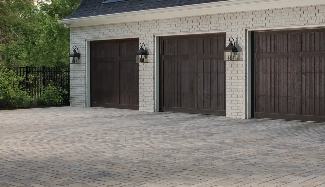 Driveway built with Aqualine™ permeable pavers